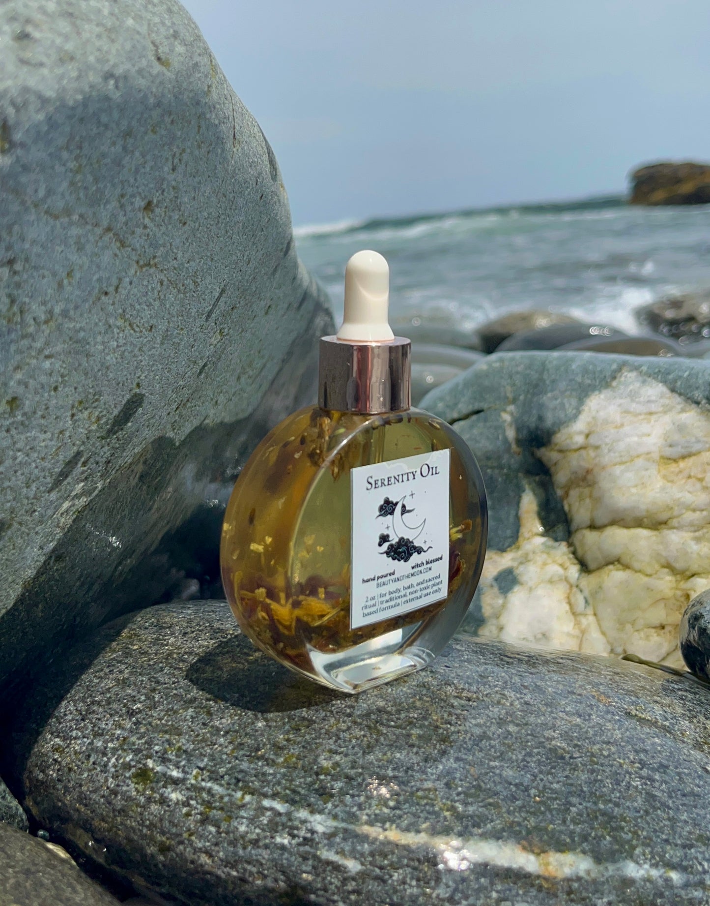 Serenity Oil | Lavender, Chamomile and Vanilla | Relaxation, Sleep and Meditation