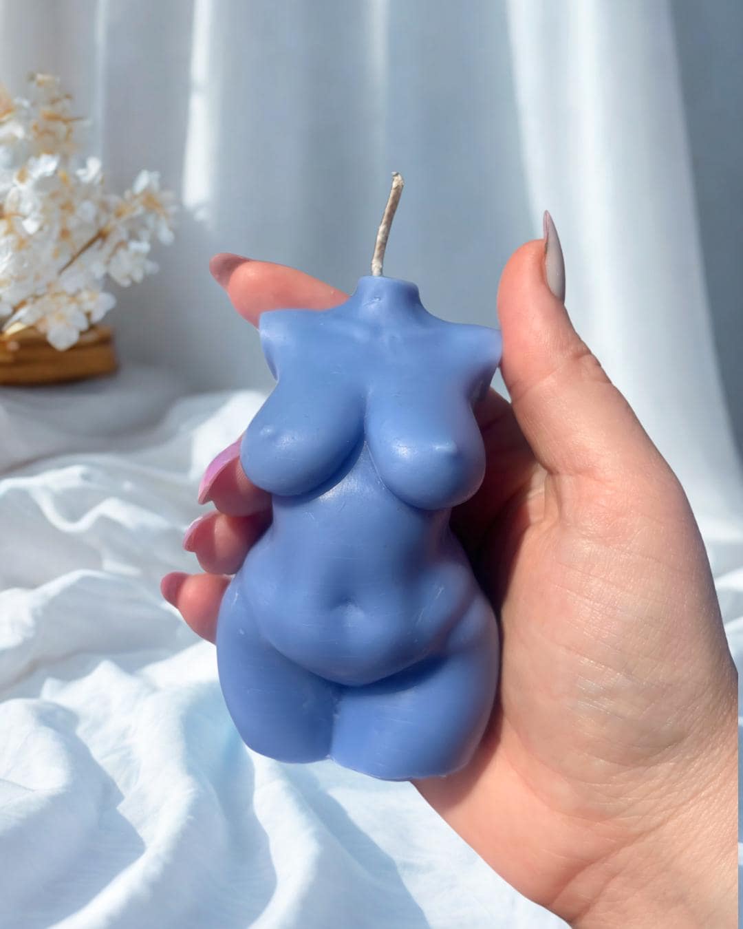 Plus Size Goddess Beeswax Candle: Feminine Torso Art